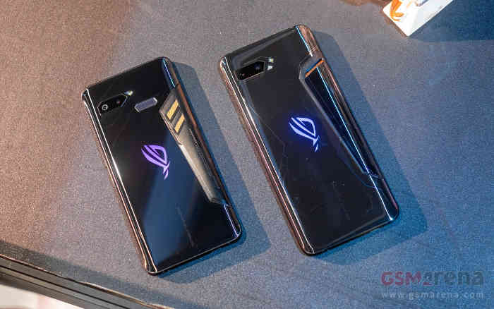 Asus ROG Phone II в сравнении с ROG Phone
