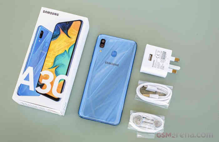 Samsung Galaxy A30