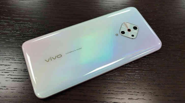 задняя панель vivo V17