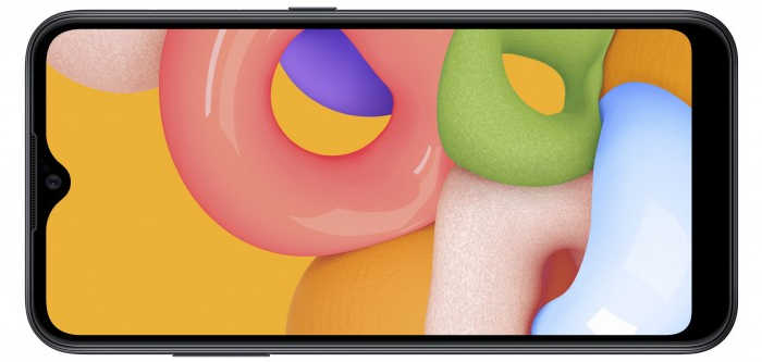 5,7-дюймовый дисплей Infinity-V смартфона Samsung Galaxy A01